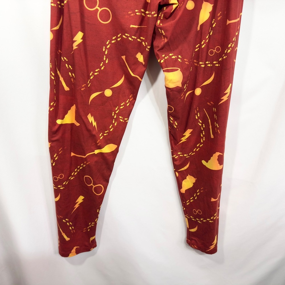 Harry Potter Leggings XL Red Gold Quidditch‎ Wizard Broomstick Gryffindor 246 - Picture 7 of 7